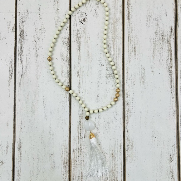 Women’s Jewelry Tasel Long Bead Necklace - Picture 3 of 6